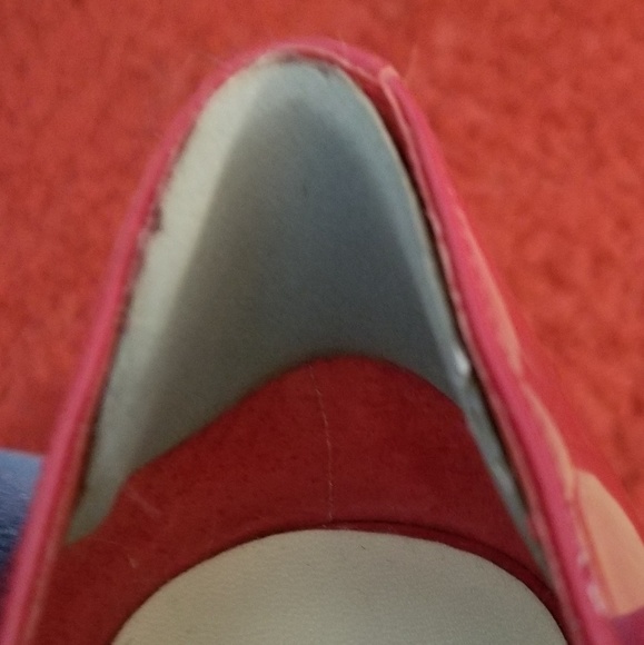 Red patent pumps - Picture 4 of 4